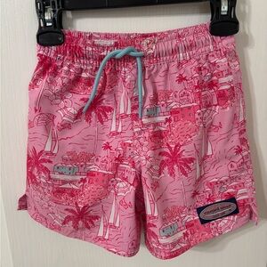 Boys Vineyard Vines Bermuda scene chappy swim trunks size 5